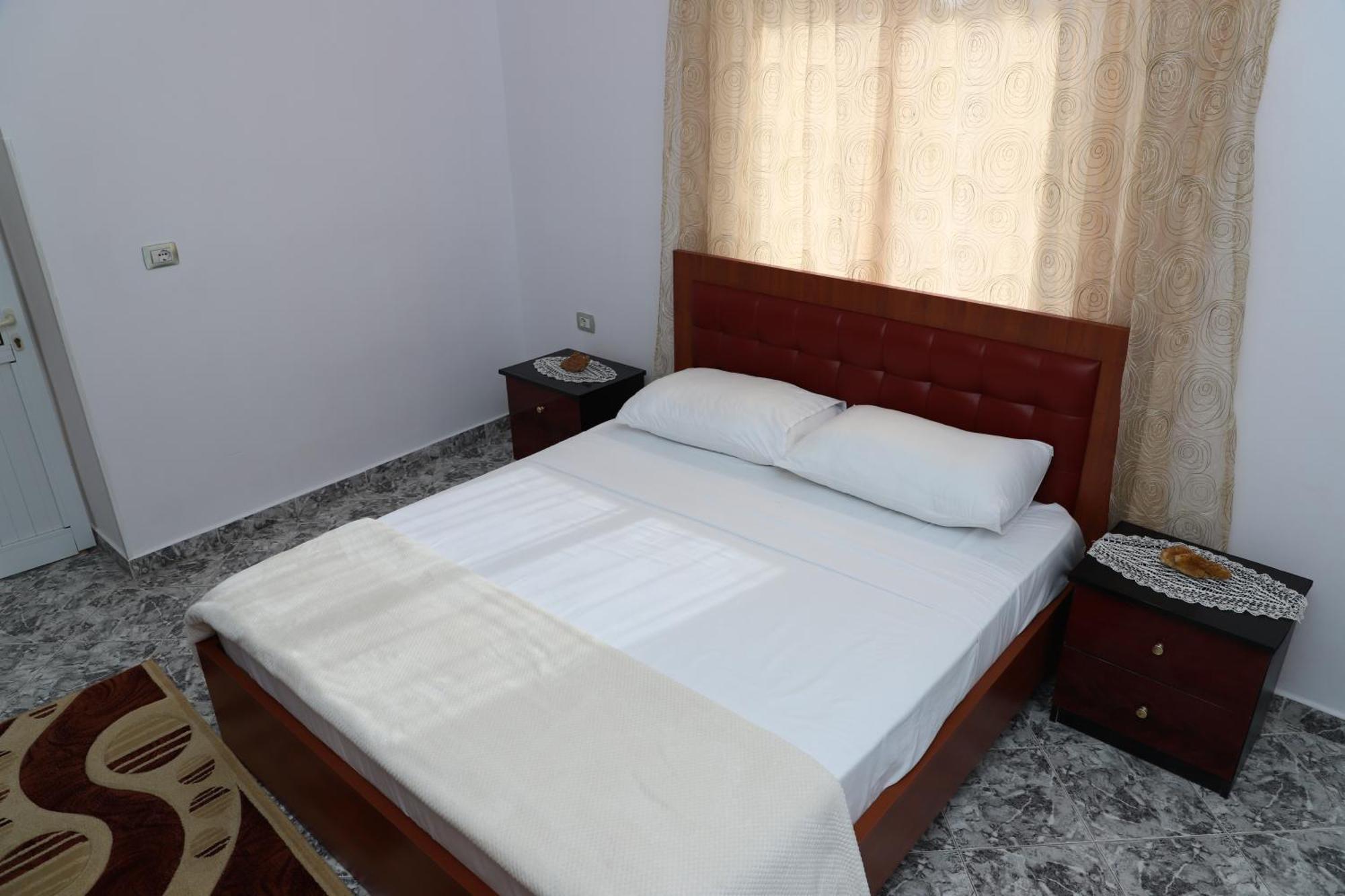 Villa Xherimeja Family Oasis Berat Habitación foto
